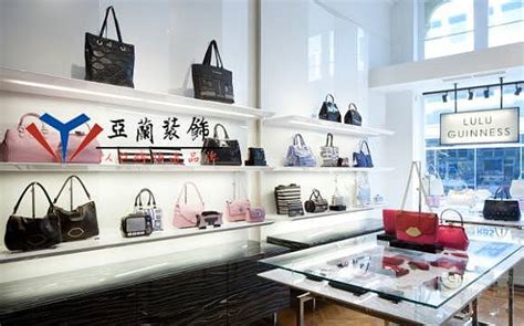 最新鞋店装修风格