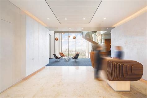 尘封的事务所海报