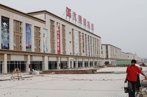 湛江的建材市场在什么地方