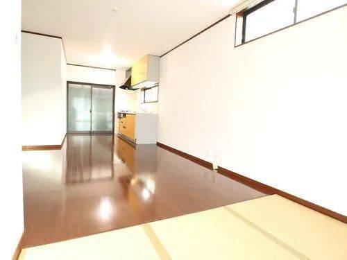 汽车库装修住人