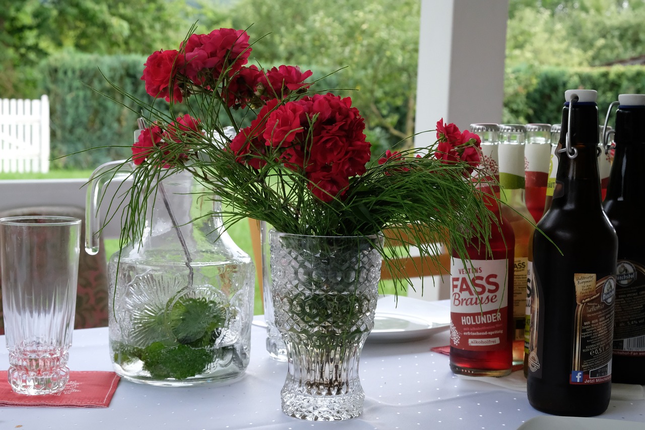 一瓶网红桃花水卖42元，是不是觉得贵得有点离谱？