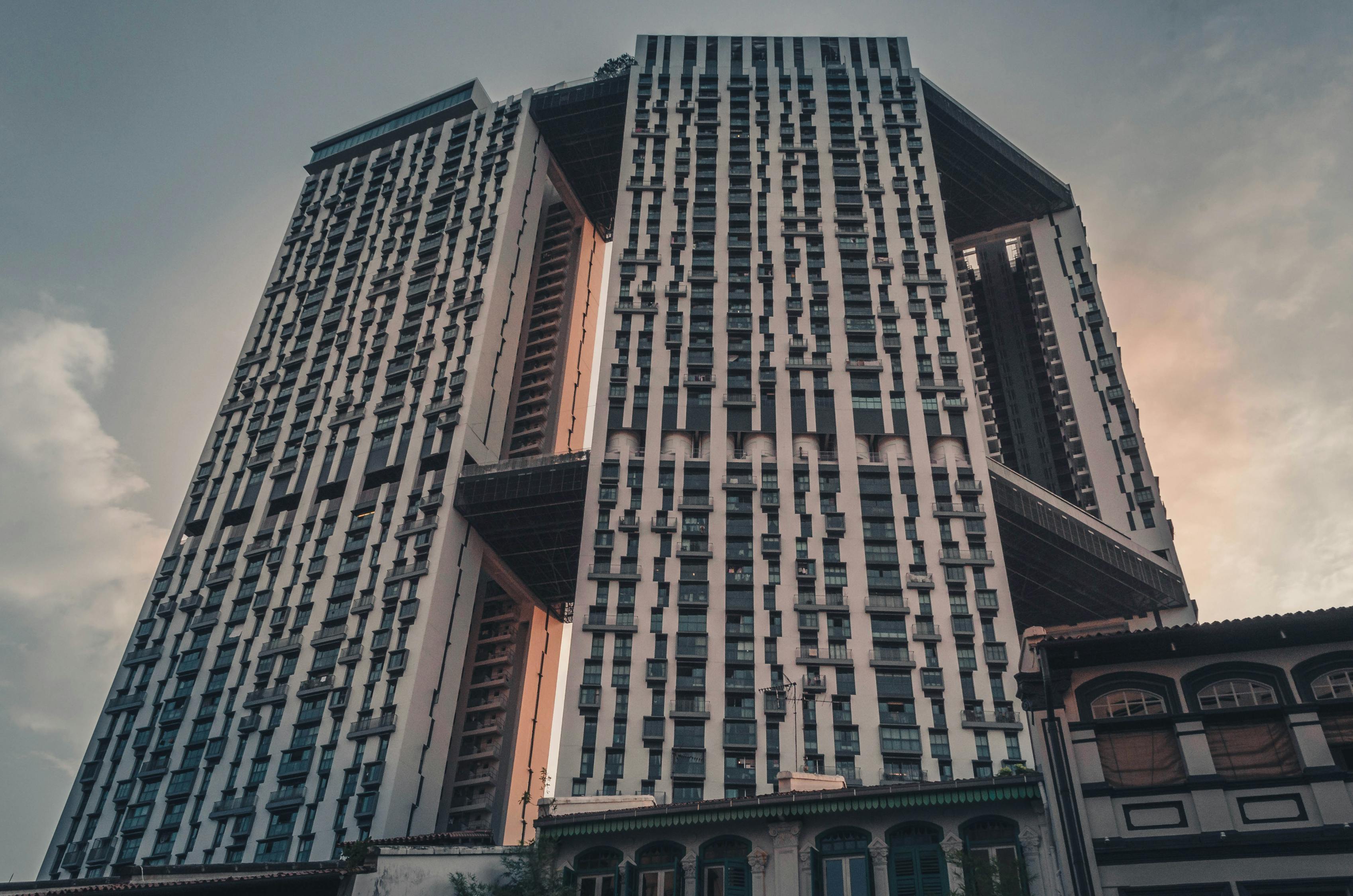 22城将试点住房养老金