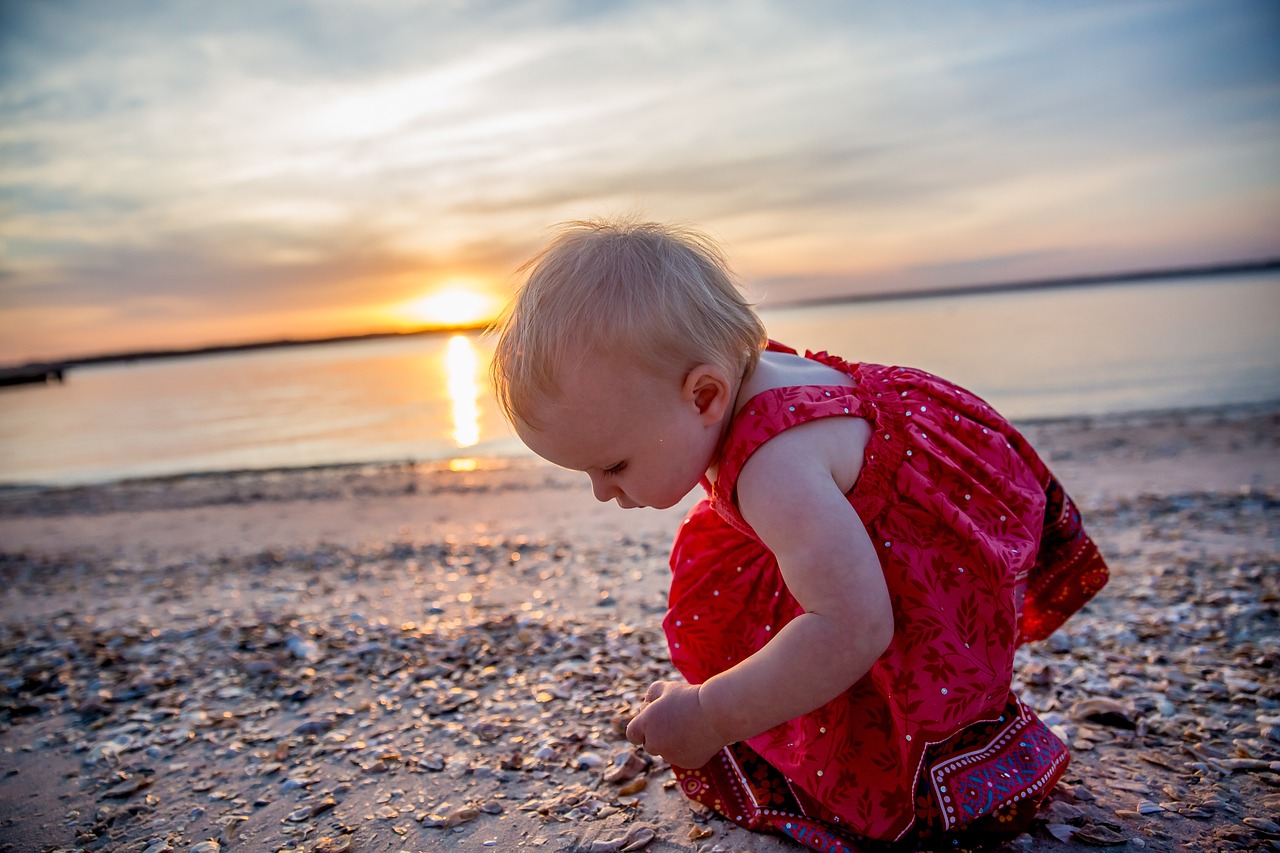 90后女生出游20天，全村手机要瘫痪了