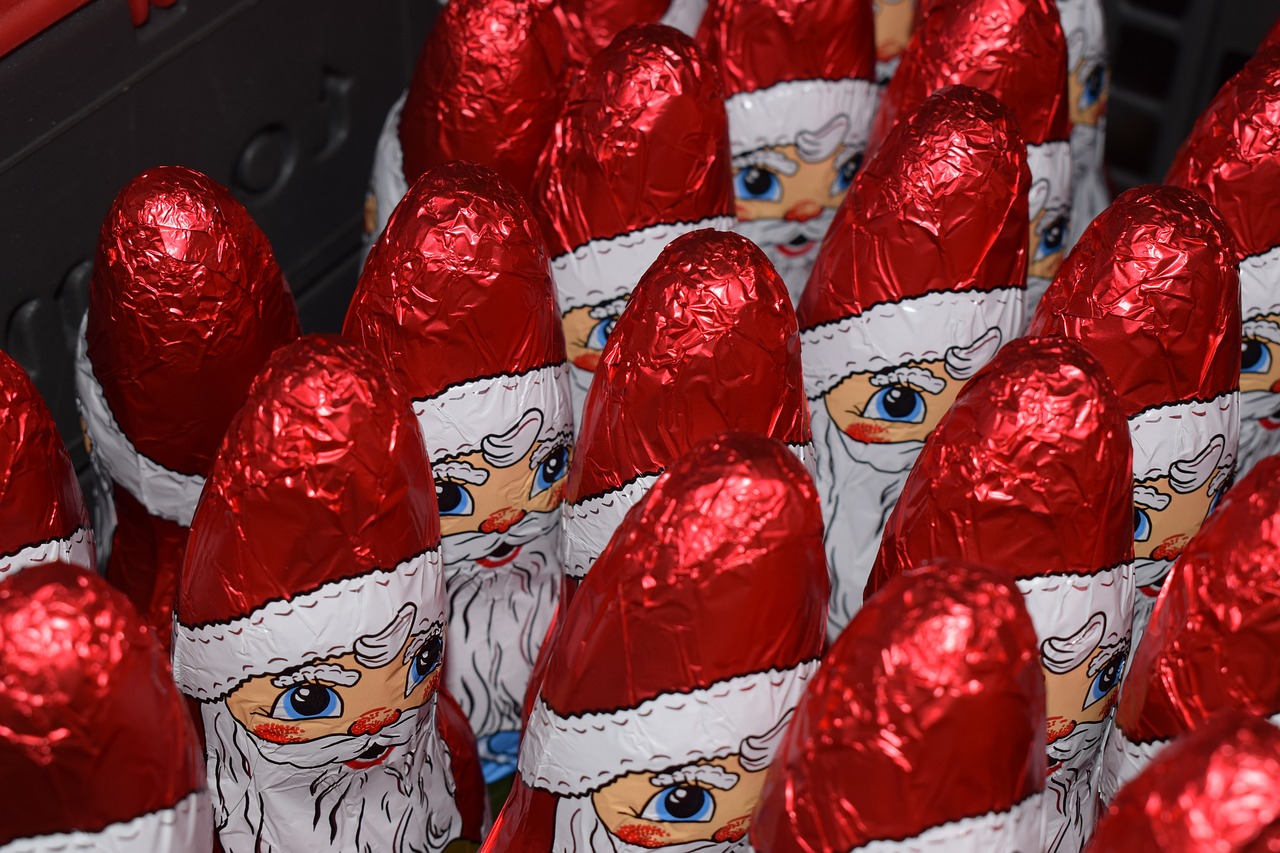 新疆一地惊现强买强卖假玉石？摆拍