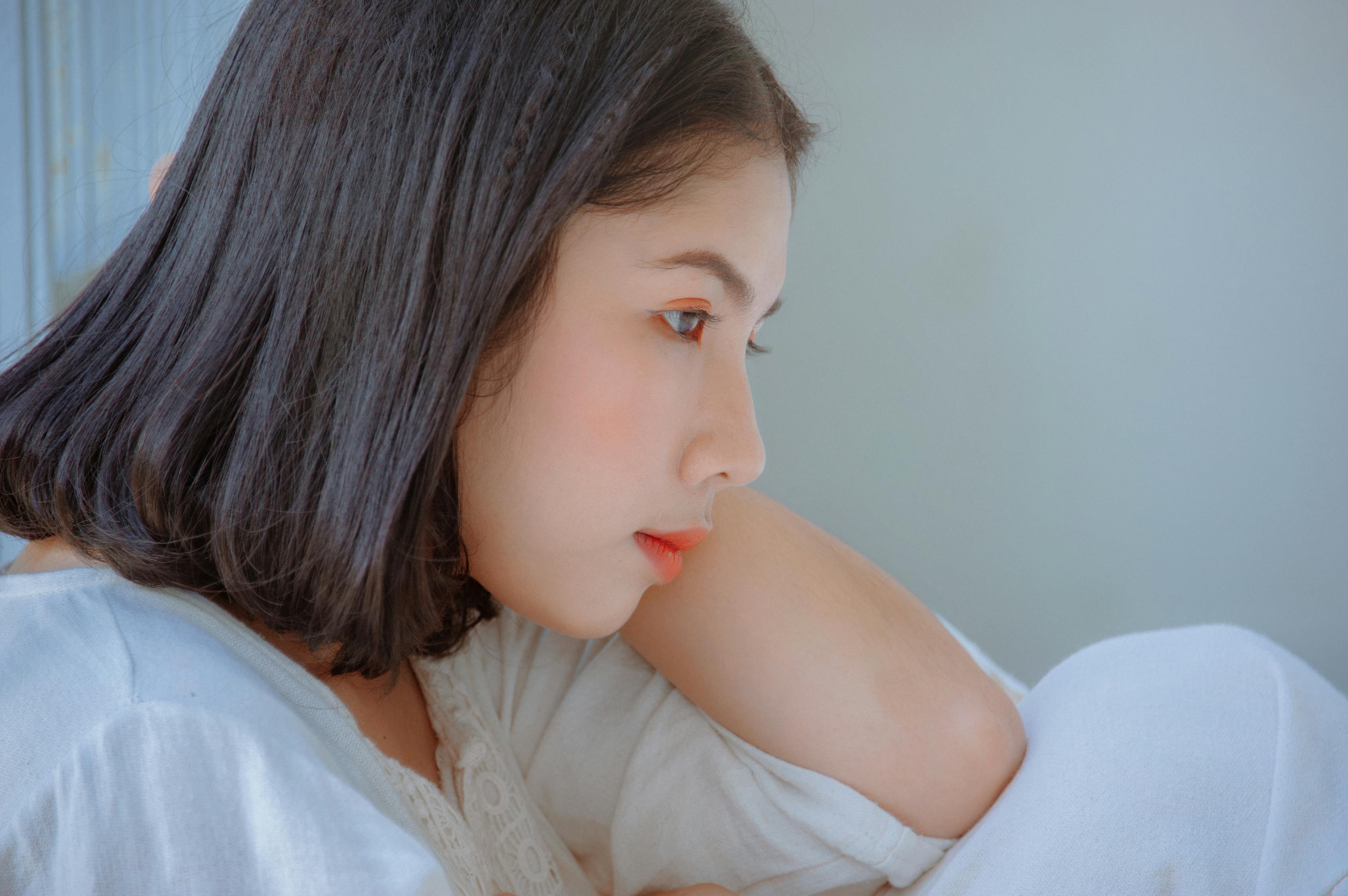 女子买两套法拍房，物业拒绝办入住