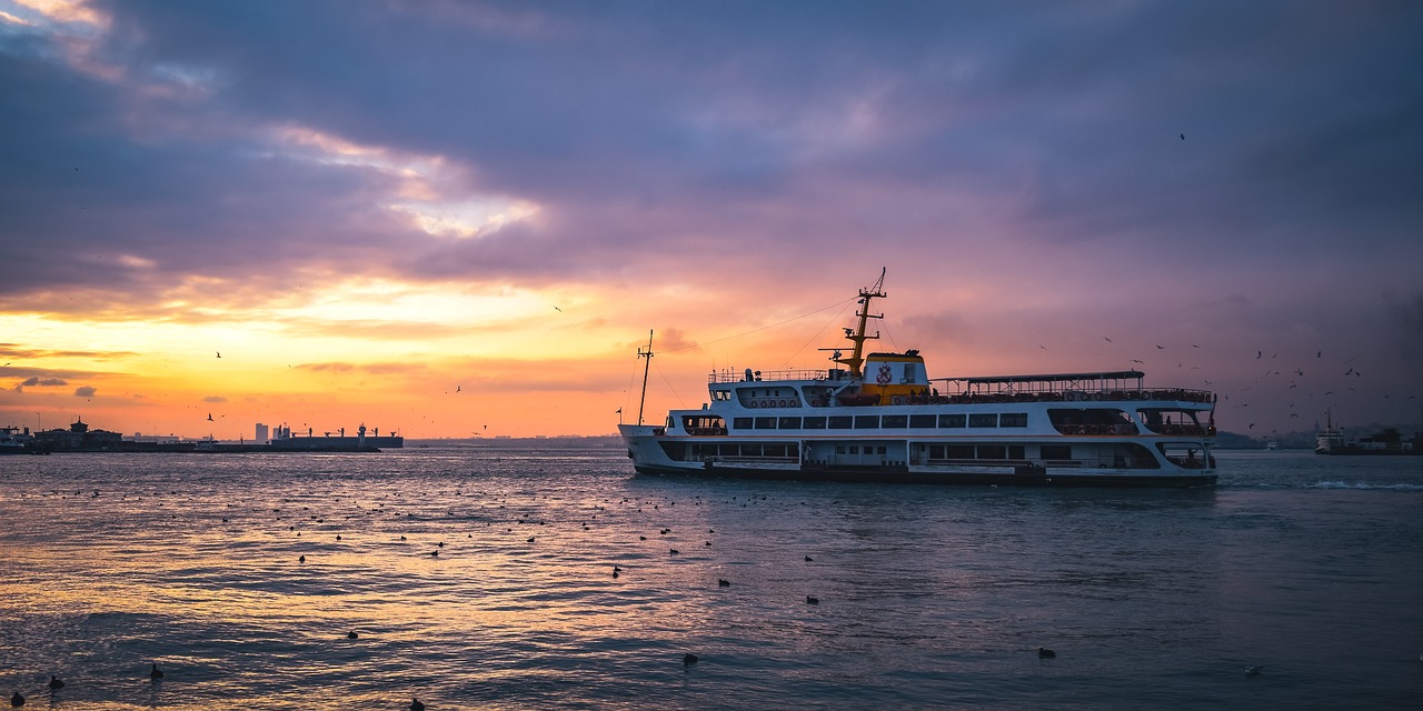 中方海军舰艇编队进入日本海，背景、意义及影响