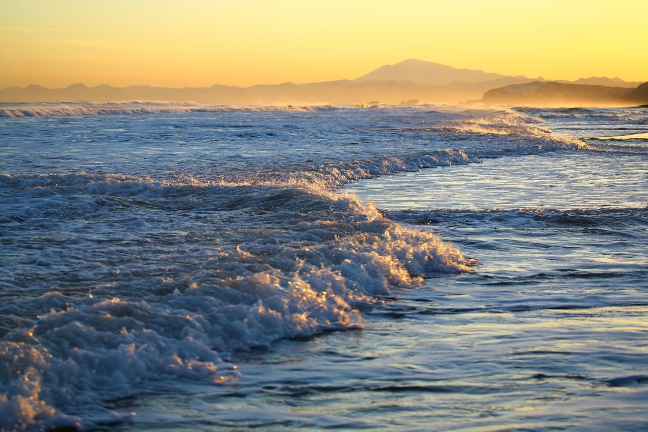 揭秘！探索隐藏在浩瀚海洋中的明珠——世界最小洋的奥秘