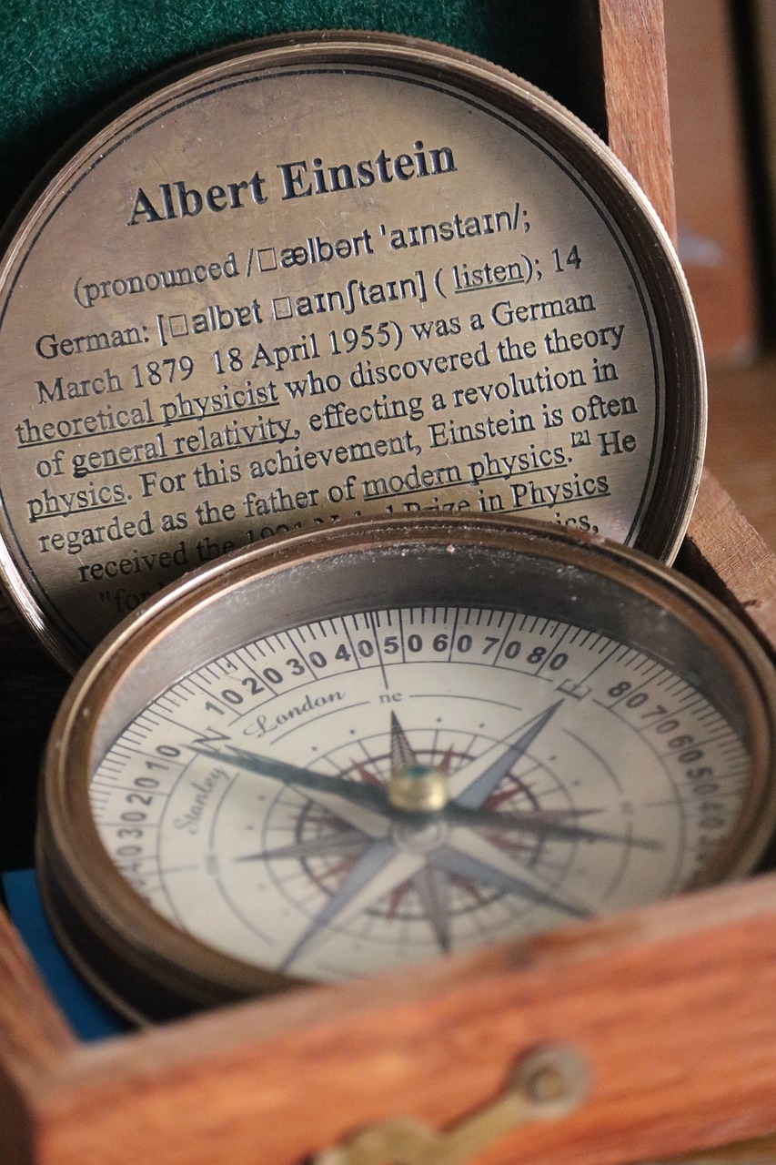 揭秘碧玉塔，尘封的古代秘籍——穿越时空的阅读之旅