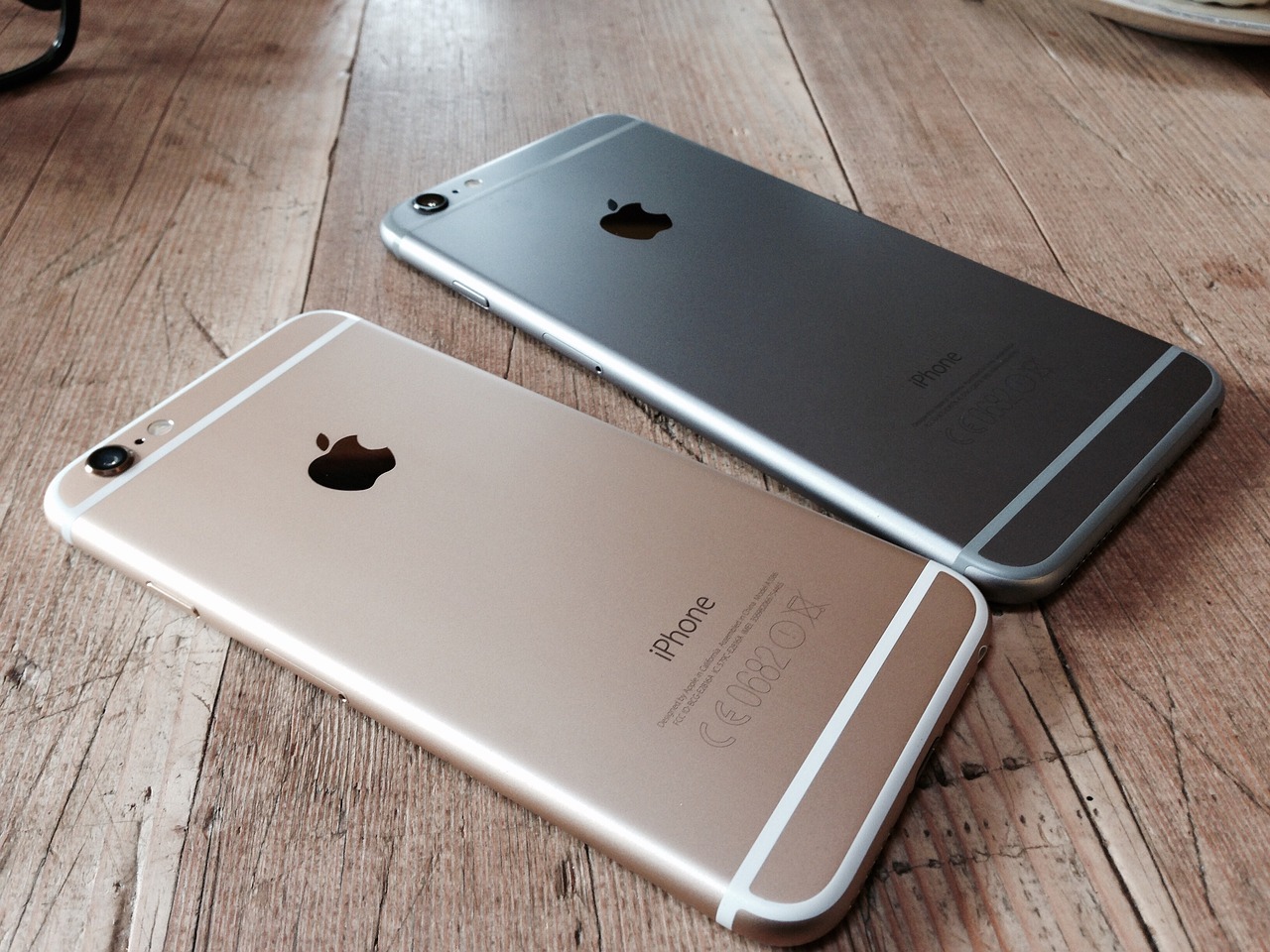 苹果喊话iPhone 13和14钉子户，是时候迎接新变化了！