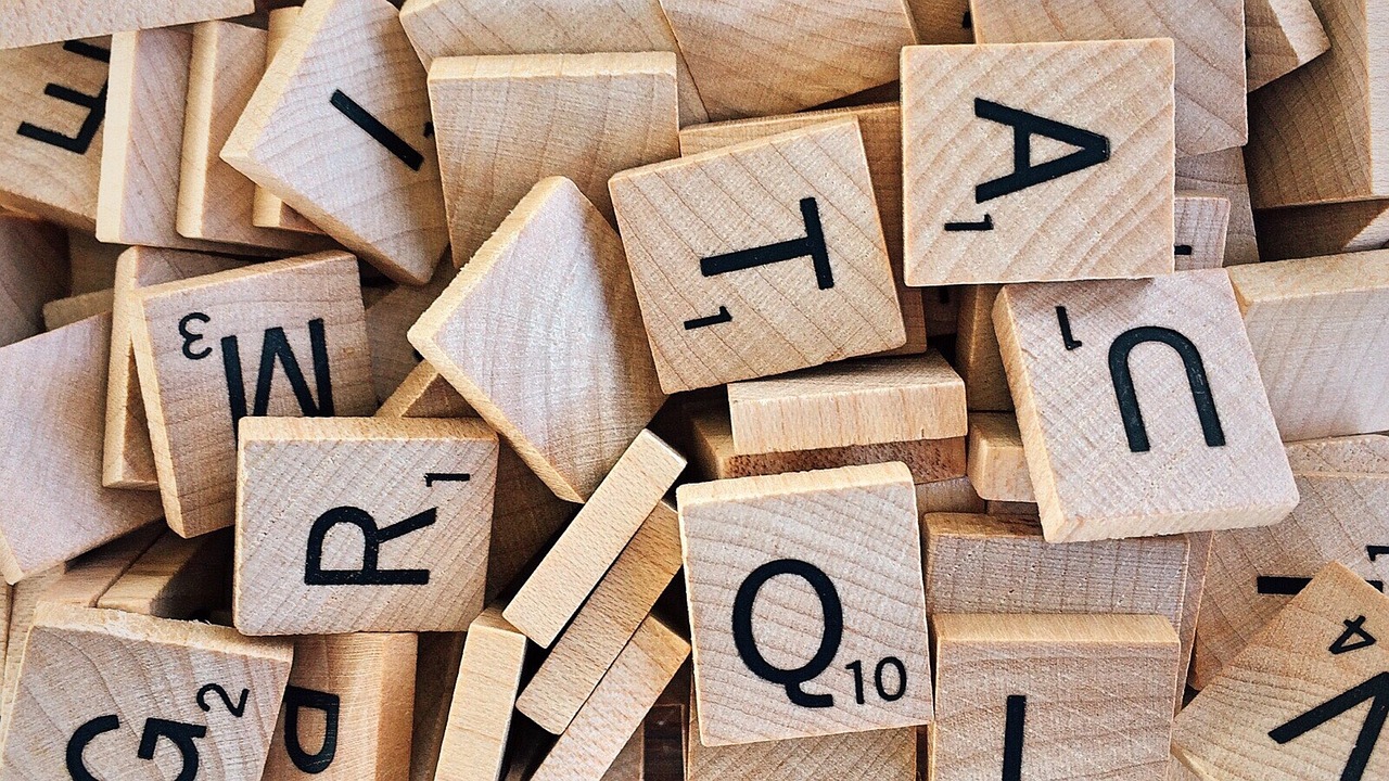 深入浅出，解码网络新词——淦的含义与影响，一场语言游戏的演变