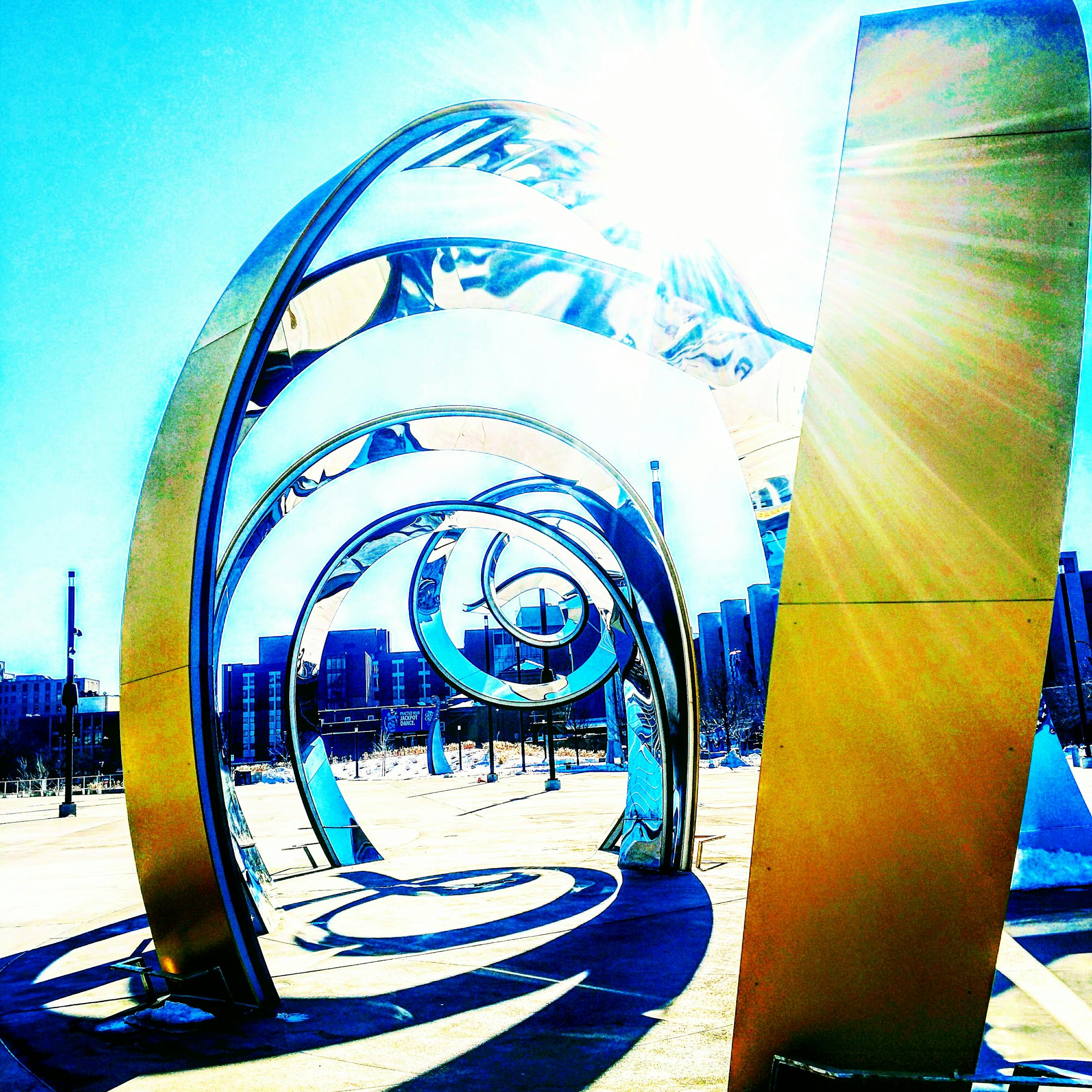 探索世界的异域文化，奇闻异事翻译的艺术与影响