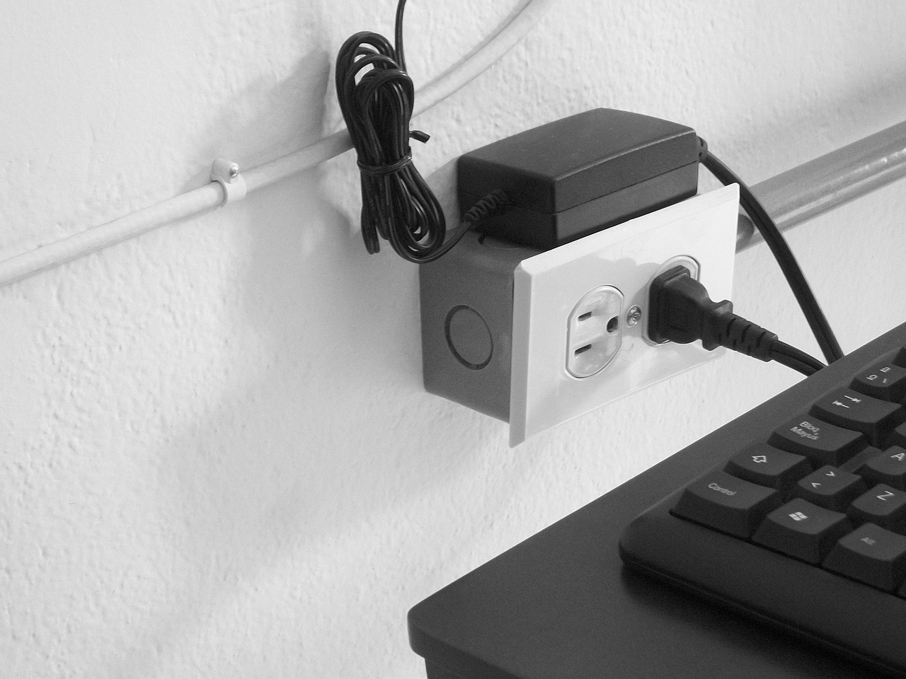 插座大揭秘，如何选择适合的家居电器守护神？