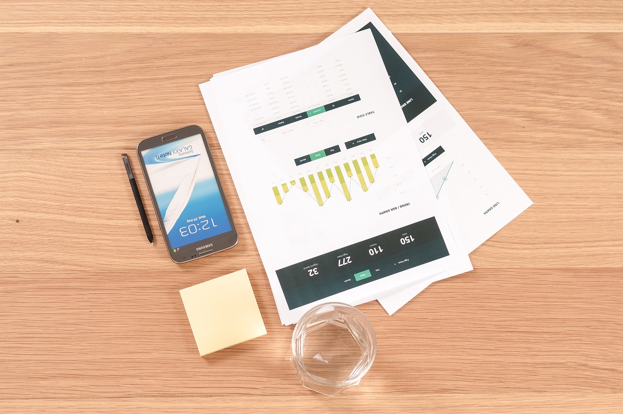 探索未来娱乐新风尚，三星W799—一部融合经典与创新的多媒体神器