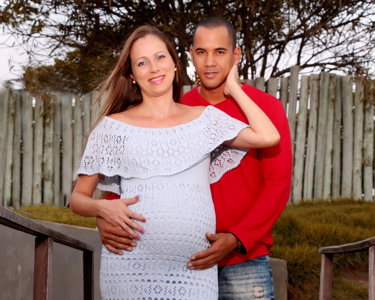 爸爸带娃一年前后表现判若两人，从新手奶爸到超级英雄的蜕变